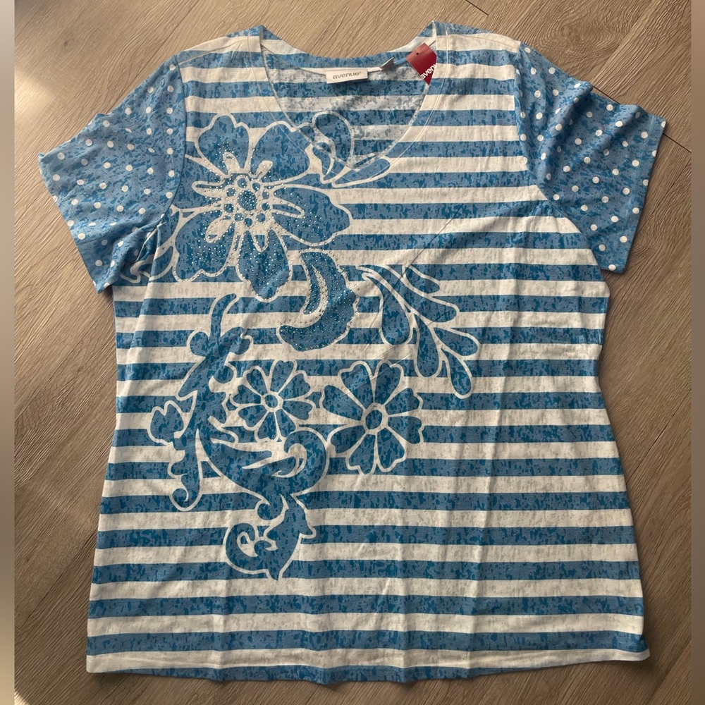 Avenue Blue and White Floral Striped Blouse